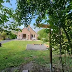 Family Home, Large Garden, Playground Kids, Firepit, Terraces, Sleeps Max 7 And 1 Babycot, Kids Playroom Inside Hébergement de vacances Ewijk