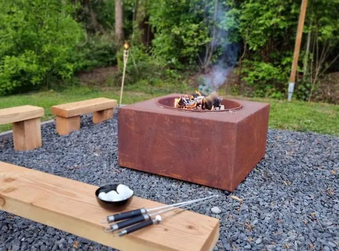 Family Home, Large Garden, Playground Kids, Firepit, Terraces, Sleeps Max 7 And 1 Babycot, Kids Playroom Inside Semesterbostad Ewijk