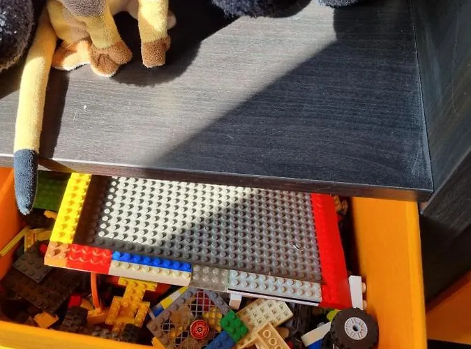 Family Home, Large Garden, Playground Kids, Firepit, Terraces, Sleeps Max 7 And 1 Babycot, Kids Playroom Inside * Ewijk