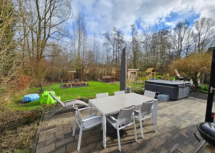 Family Home, Large Garden, Playground Kids, Firepit, Terraces, Sleeps Max 7 And 1 Babycot, Kids Playroom Inside *