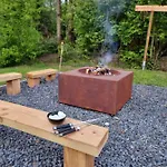 Family Home, Large Garden, Playground Kids, Firepit, Terraces, Sleeps Max 7 And 1 Babycot, Kids Playroom Inside Dom wakacyjny Ewijk