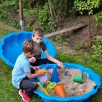 Family Home, Large Garden, Playground Kids, Firepit, Terraces, Sleeps Max 7 And 1 Babycot, Kids Playroom Inside Dom wakacyjny
