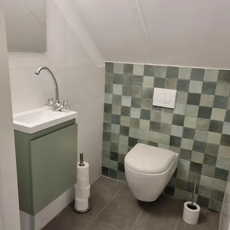Family Home, Large Garden, Playground Kids, Firepit, Terraces, Sleeps Max 7 And 1 Babycot, Kids Playroom Inside *